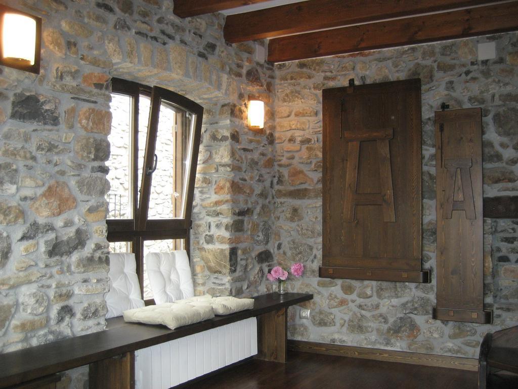 Casa Rural " El Retiro" Laspuna Room photo